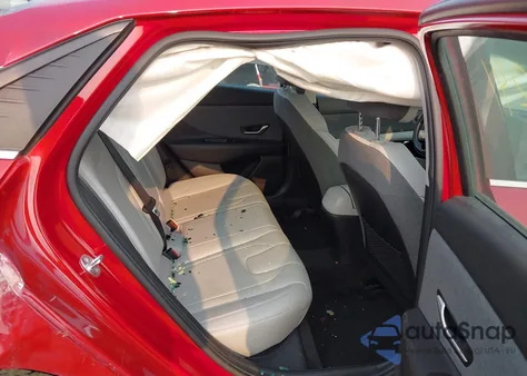 2021 Hyundai Elantra Limited z USA, uszkodzony, nr VIN KMHLP4AG5MU199665